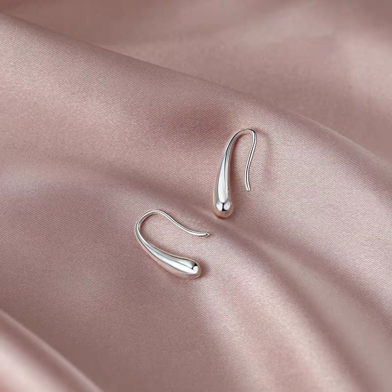 Antieke hangende oorbellen in goud en zilver | Witgoud